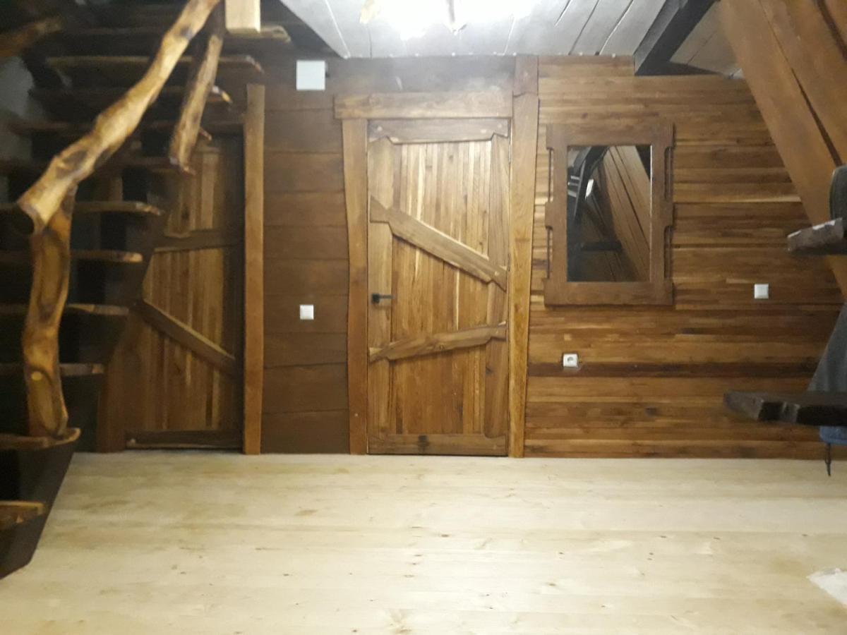 شقة Oak House باليانيتسيا المظهر الخارجي الصورة